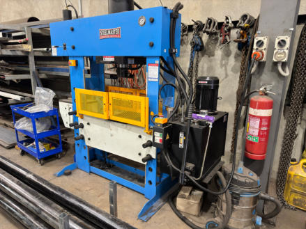 Hydraulic Press - Engineering Processing | BKT Engineering